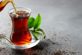 koy-kahvehanesinde-bile-bu-kadar-lezzetli-olmuyor-caya-sadece-bir-tane-ekleyince-lezzeti-arsa-cikiyor-o9wv.jpg