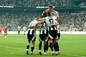 besiktas-6-yil-sonra-bir-ilki-gerceklestirdi-pihq.jpg