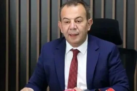 Tanju Özcan Kınama Cezası Aldı