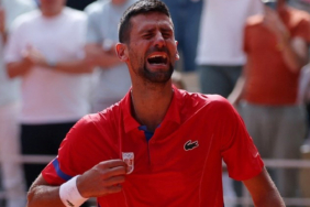 djokovic-olimpiyat-tarihine-gecti-sampiyon-oldu-xu0k.jpg