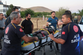 elazigda-trafik-kazasi-6-yarali-ejtz.jpg
