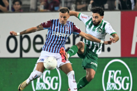 gol-sesi-cikmayan-macta-trabzonspor-avantaji-kapti-daul.jpg