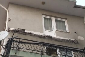 İstanbul'da 6 Katlı Binanın Balkonu Çöktü