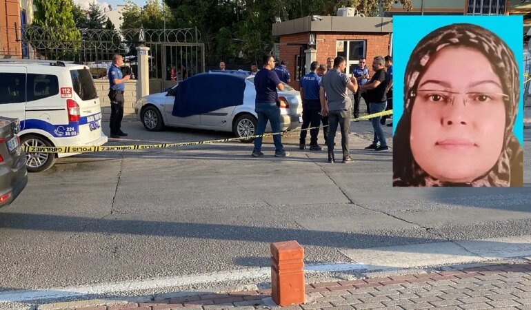 Karısını Araçtayken 30 Kez Bıçakladı Karakola Gitti! Oğulları Olaya Şahit Oldu