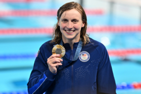 katie-ledecky-olimpiyat-rekoru-kirarak-sampiyon-oldu-pxnp.jpg