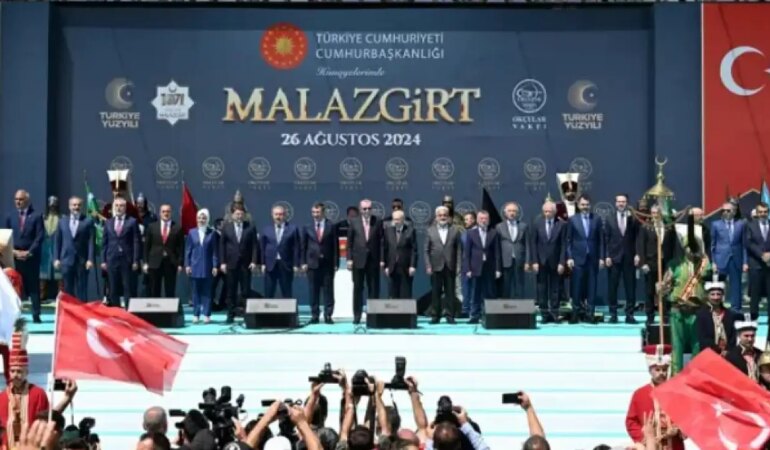 Malazgirt Zaferi Programında Kuvvet Komutanları Neden Sahneye Çıkmadı? Komutanların Tepkisi Kime?