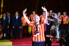 nelssonun-talipleri-artiyor-simdi-de-ingiliz-ekibi-devreye-girdi-puak.jpg