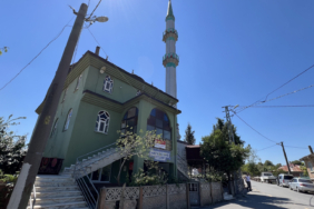 sakaryada-yasandi-ev-vaadi-yerine-getirilmedi-dedi-camiyi-7-milyon-liraya-satisa-cikardi-fkd1.jpg