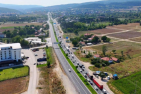 tunel-kapandi-sehir-trafigi-felc-oldu-g7kx.jpg