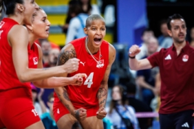 turkiye-voleybol-maci-depo-1jpg-sieG_bLgAkm241UI1j7iRg.jpg