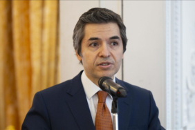 turkiyenin-londra-buyukelcisi-turk-toplumunu-siddet-olaylarina-karsi-dikkatli-olmaya-cagirdi-112449-20240805.jpg