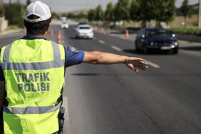 arac-sahipleri-dikkat-bu-yollar-kapali-olacak-arrn.jpg