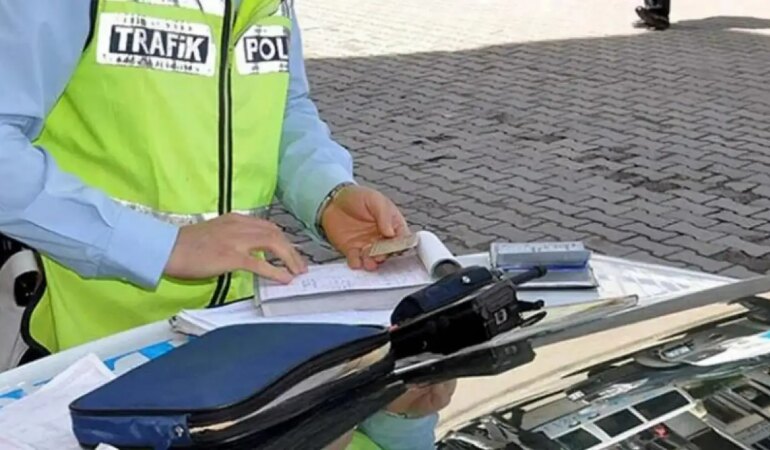 Bir Haftada 475 Bin 427 Araç Sürücüsüne Ceza Yağdı