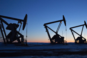 brent-petrolun-varil-fiyati-7290-dolar-103201-20240906.jpg