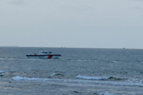 denizde-can-pazari-anne-baba-ve-4-cocugu-j5gr.jpg