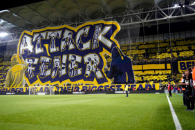 fenerbahce-taraftarindan-dev-derbiye-ozel-koreografi-kiiu.jpg