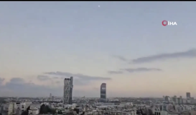 Hizbullah Tel Aviv’deki MOSSAD Binasına Füze Attı