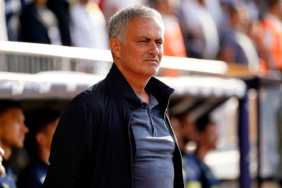 jose-mourinhodan-kasimpasa-macinda-kadroda-2-degisiklik-0dy4.jpg