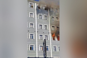karsta-7-katli-otelde-yangin-bina-tahliye-edildi-lxvh.jpg