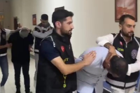 kocaelide-akilalmaz-dolandiricilik-120-bin-tllik-sahte-altin-bozdurdular-juy7.jpg