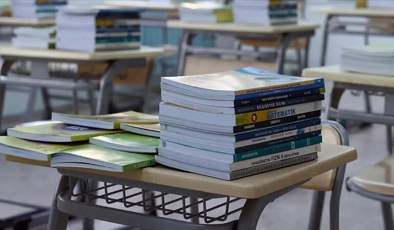 MEB ‘Ücretsiz ders kitabı’ Okutmayan Özel Okullara İnceleme Başlatılacak