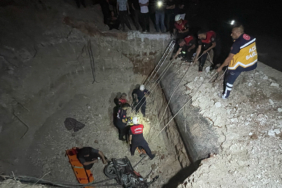 motosikletle-10-metre-derinligindeki-cukura-dusup-yaralandilar-pqnq.jpg
