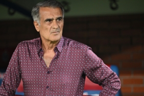 senol-gunes-trabzonspor116234961jpg-vBorHtI360qogiijcn4WlQ.jpg