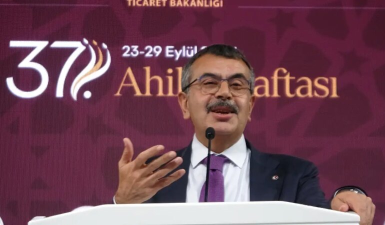 Sınavlar Kalkıyor mu? Milli Eğitim Bakanı Yusuf Tekin’den Dikkat Çeken Açıklama!