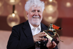 venedik-film-festivali-sona-erdi-81-altin-aslan-odulunu-pedro-almodovar-kazandi-gici.jpg
