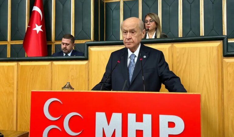Bahçeli Açılımı Genişletti! Şimdide Terörist Başı Öcalan’a Çağrıda Bulundu