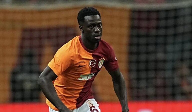 Galatasaray – Beşiktaş Derbisinde İlk Gol Galatasaray'dan