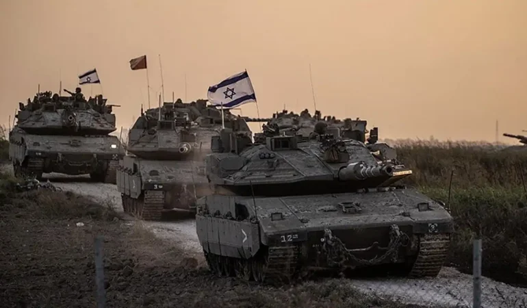 İsrail tankları BM üssüne girdi! 15 asker yaralı