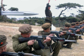 kuzey-korede-14-milyon-kisi-gonullu-askerlik-icin-basvurdu-1ma2.jpg