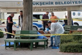 Mezarlıkta Katliam! Anne ve 2 Kızı Başlarından Vurularak Öldürüldü