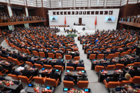 tbmmye-basvurdular-evliligi-uzun-suren-kadinlara-maas-baglansin-p27g.jpg