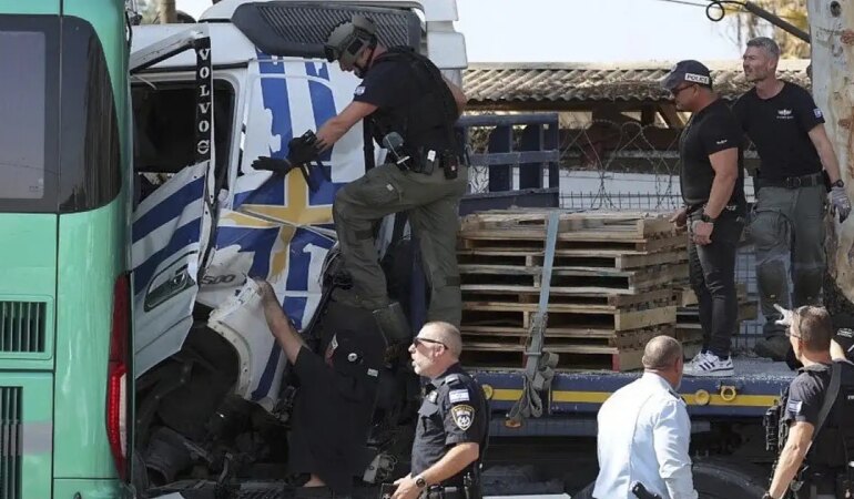 Tel Aviv’de Otobüs Durağına Saldırı! Çok Sayıda Ölü ve Yaralı Var