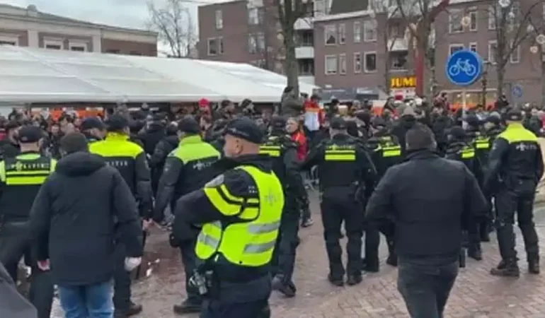 AZ Alkmaar – Galatasaray maçı öncesi kavga! Polis müdahale etti