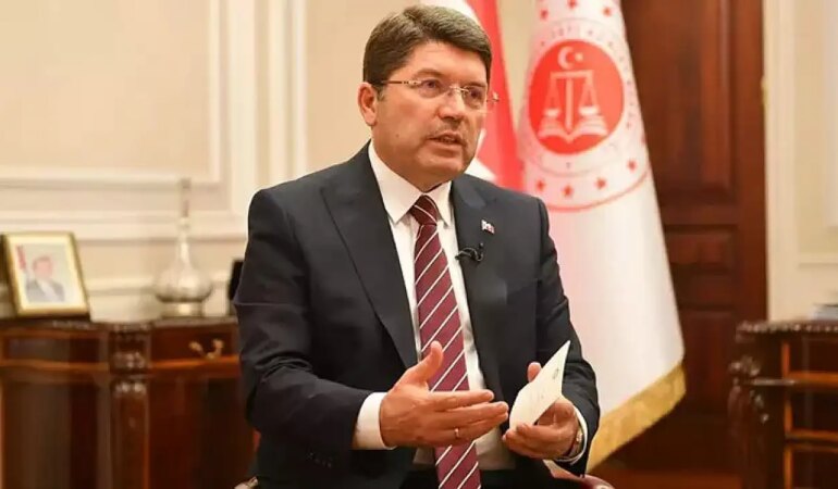 Bakan Tunç’tan Belediye Soruşturmaları Açıklaması: ‘Haddi aşmamak gerekir’
