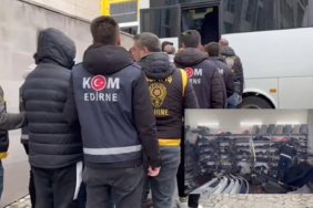 edirne-merkezli-4-ilde-oto-dolandiricilarina-yonelik-operasyon-5-kisi-tutuklandi-5lqz.jpg