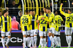 fenerbahce-zeniti-2-golle-maglup-etti-96ue.jpg