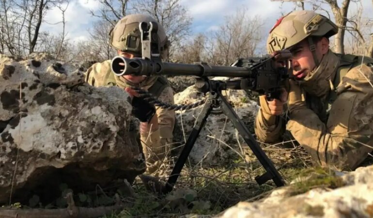 Fırat Kalkanı ve Barış Pınarı Bölgelerinde 6 Terörist Etkisiz Hale Getirildi