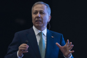icisleri-bakani-yerlikaya-turkiyedeki-toplam-yabanci-sayisini-acikladi-qxfk.jpg