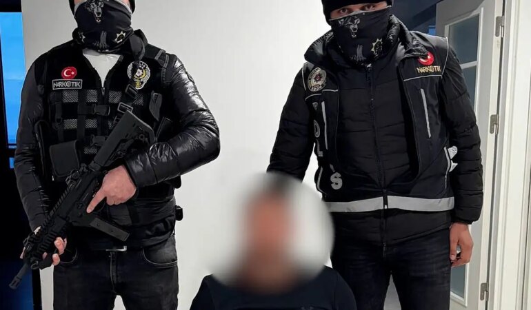 KUYU-38: Kırmızı Bültenle Aranan Mike Gerner Larsen İstanbul'da Yakalandı