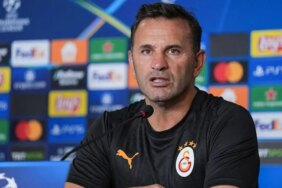 Okan Buruk'tan AZ Alkmaar Maçı Sonrası Çok Konuşulacak Açıklama! Devre Arasında Ne Konuşuldu?