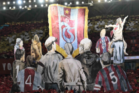 trabzonspor-taraftarindan-fenerbahce-maci-oncesi-2-ayri-koreografi-uplm.jpg