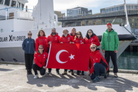turk-bilim-insanlarinin-kutup-bolgesindeki-arastirmalari-suruyor-184223-20241111.jpg