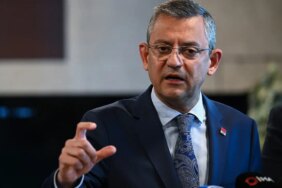 CHP Lideri Özgür Özel'den Asgari Ücret Tepkisi! İşçilere Gücünüzü Kullanın Çağrısı