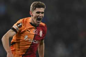 elias-jelert-sonuctan-mutlu-degiliz-zv8b.jpg