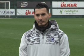 galatasarayla-adi-anilan-ugurcan-cakir-transfer-iddialara-yanit-verdi-luy6.jpg