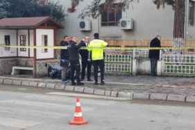samsunda-otomobil-ile-motosiklet-capisti-1-kisi-hayatini-kaybetti-saoq.jpg